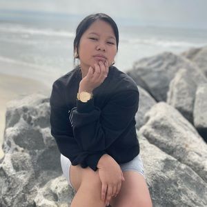 Meet your Posher, Juna